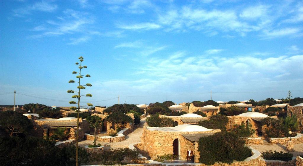 Hotel I Dammusi Di Borgo Cala Creta à LMP Extérieur photo